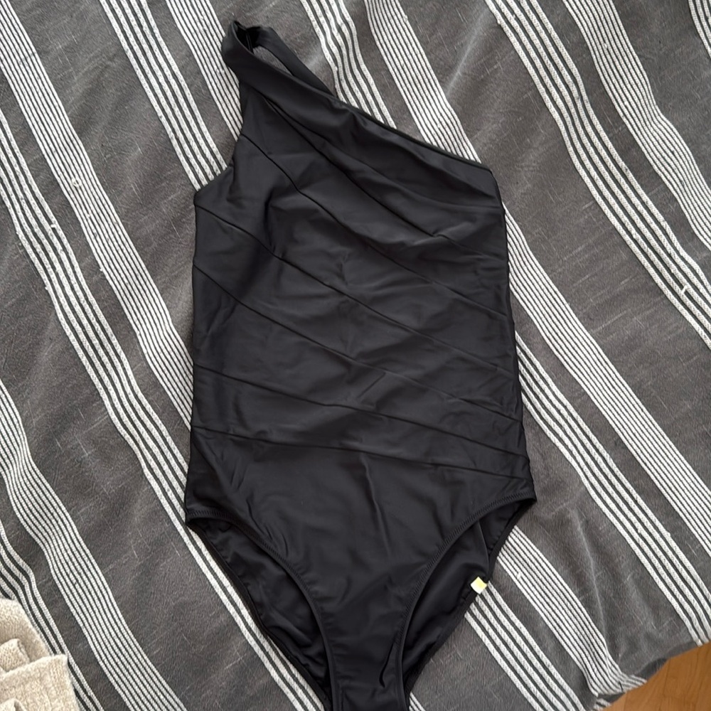 NWT Summersalt Sidestroke 8 long torso
